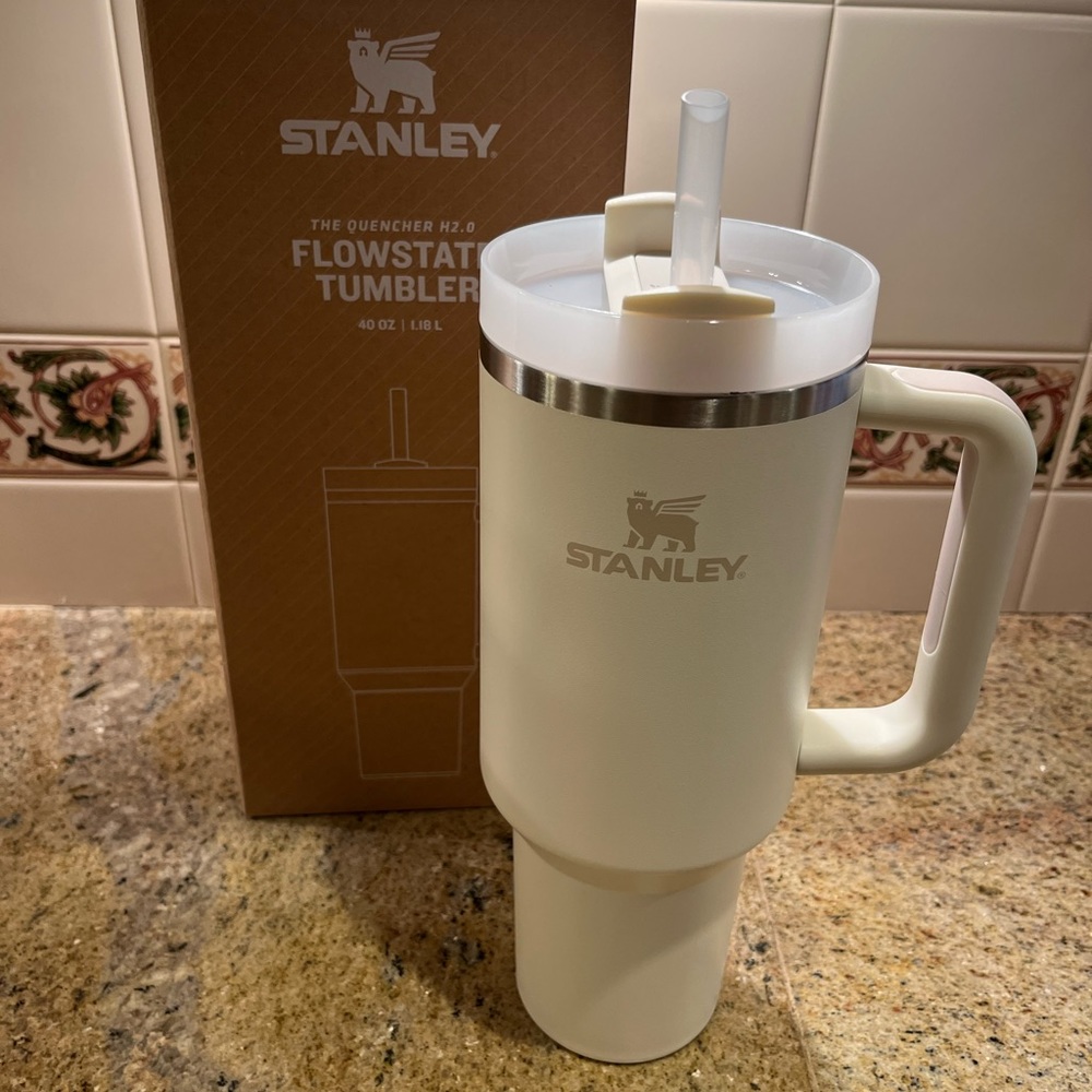 Stanley - THE QUENCHER H2.0 TUMBLER | 40 OZ